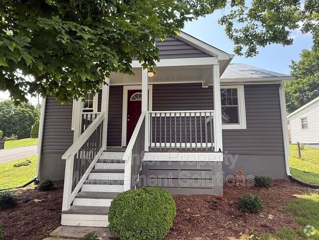 Building Photo - 202 Grubert Ave Rental