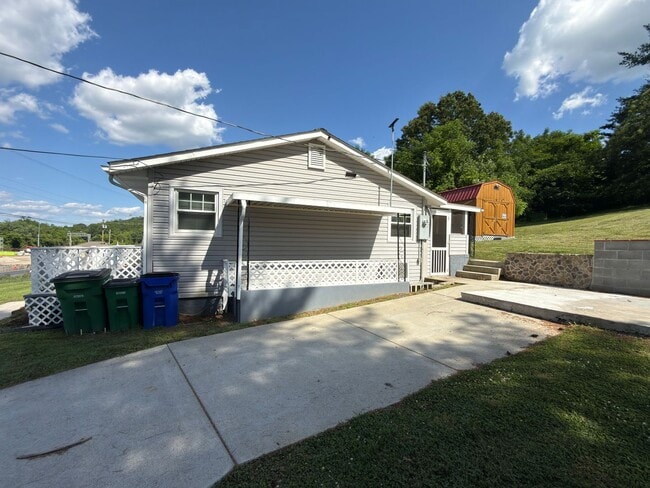 Photo - Christiansburg, 3 BR / 1 BA, Available for rent