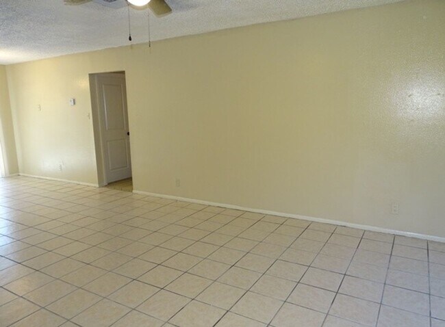 Photo - 9122 Ocean Gate St