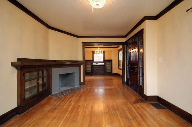 Photo - 141 NE Bryant St Unidad Bryant