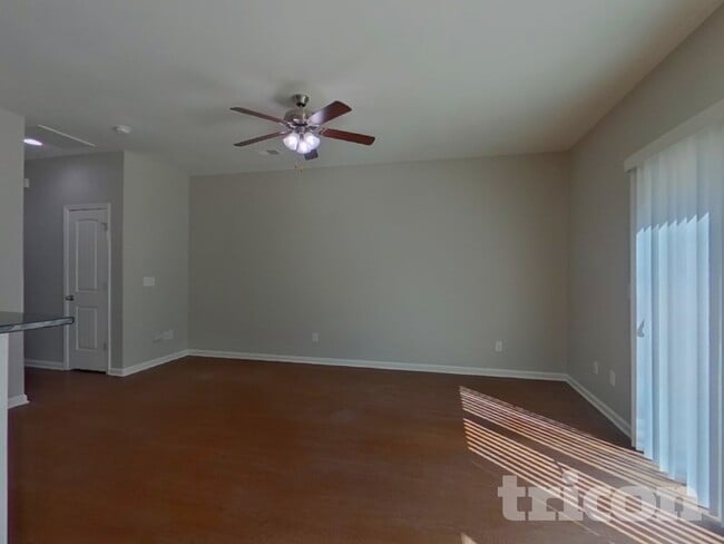 Photo - 759 Dawsons Park Wy