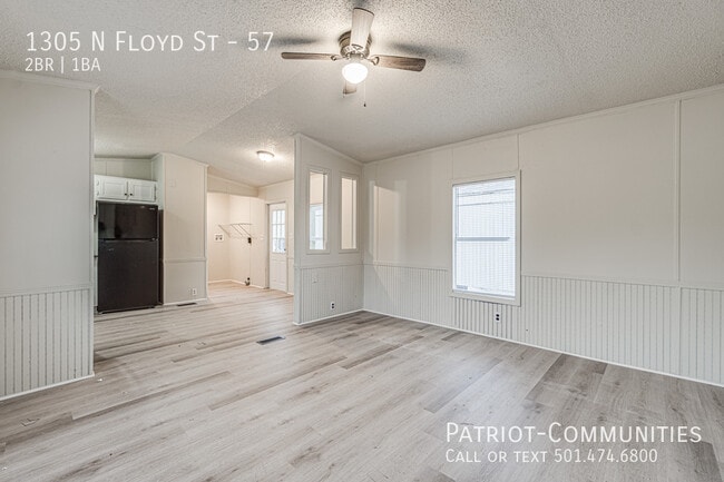 Photo - 1305 N Floyd St