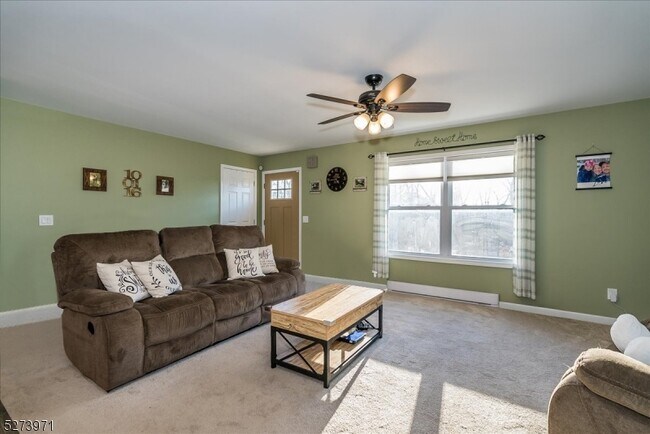 Photo - 153 Stag Hill Rd