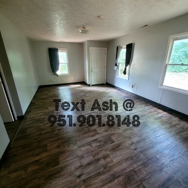 Photo - 1226 W 13th St