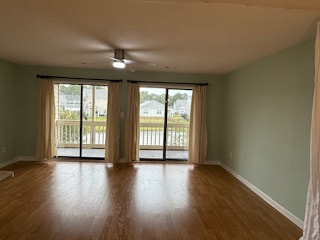 Photo - 510-510 Fairwood Lakes Dr
