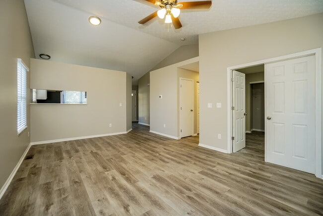 Photo - 1551 Covina Dr