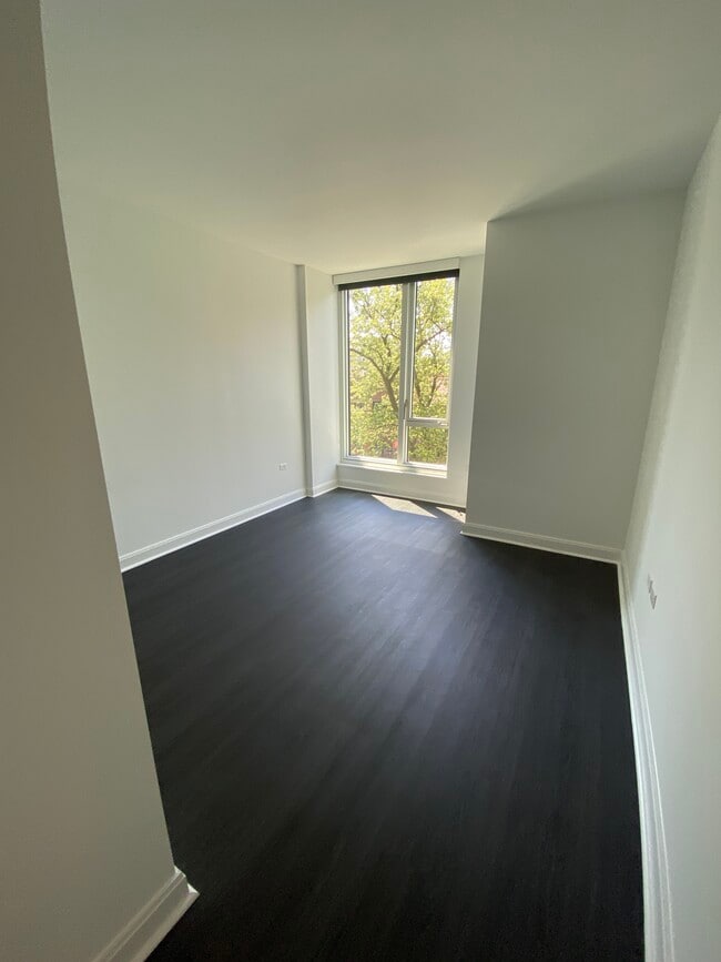 Photo - 2470 N Lincoln Ave Unidad 521