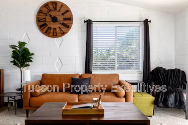 Photo - 1227 N Belvedere Ave