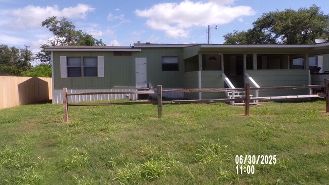 Mobile Home in Cache, Ok - Mobile Home in Cache, Ok