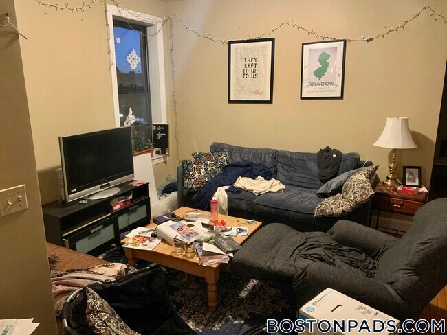 Photo - 17 Highgate St Unit 9