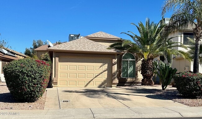 Building Photo - 3102 East Michigan Ave