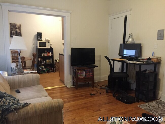 Building Photo - 109 Brainerd Rd Rental