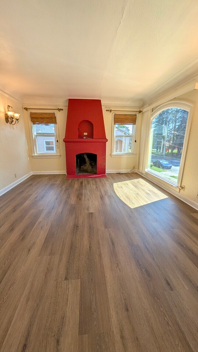 Photo - 1426 Amador St