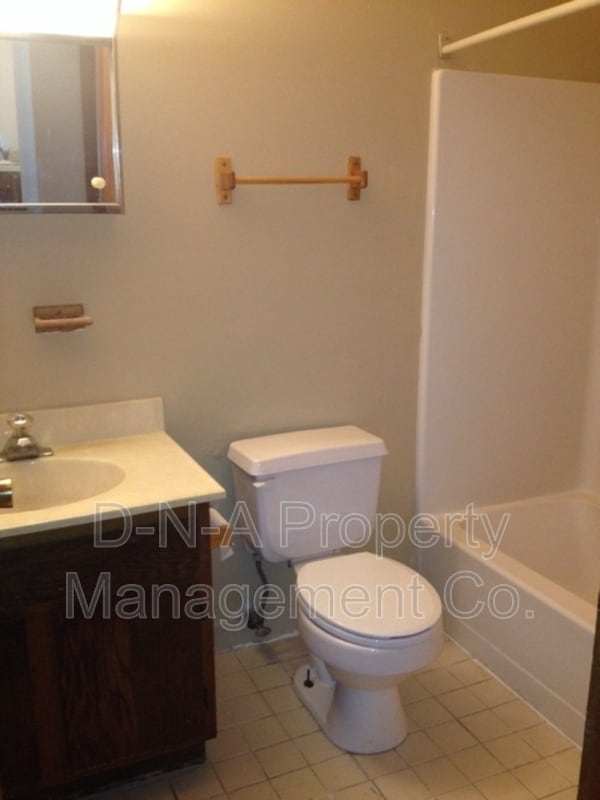 Photo - 415 King St Unidad #12