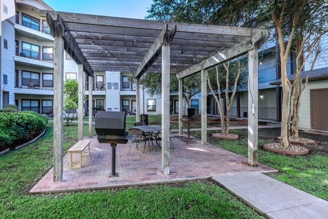 Bay Vista/Bay Vista Pointe