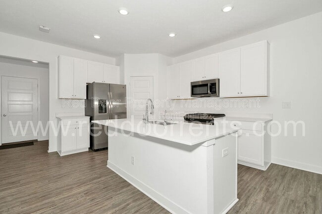 Photo - 6380 Apperson Dr