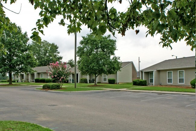 Photo - Dunn Village Apartments