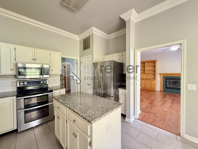 Photo - 2311 Standifer Gap Rd