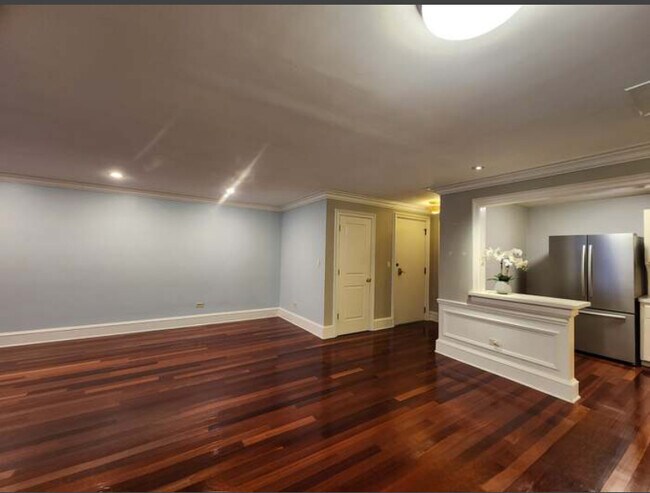 Photo - 401 S Grove Ave Unit 3D