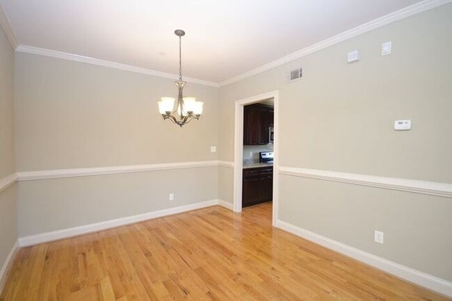 Photo - Luxury that you can call home! Amazing Loc...