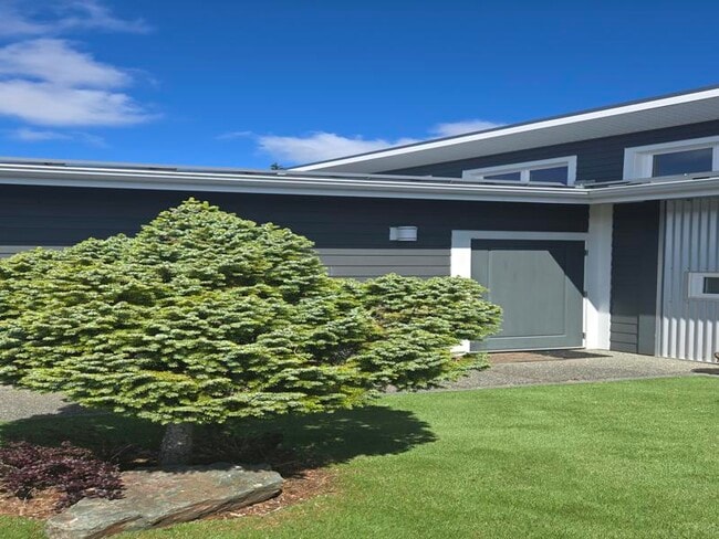 Photo - 3260 Leveau Ln