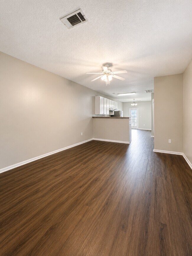 Photo - 239 Pine Meadows Cir