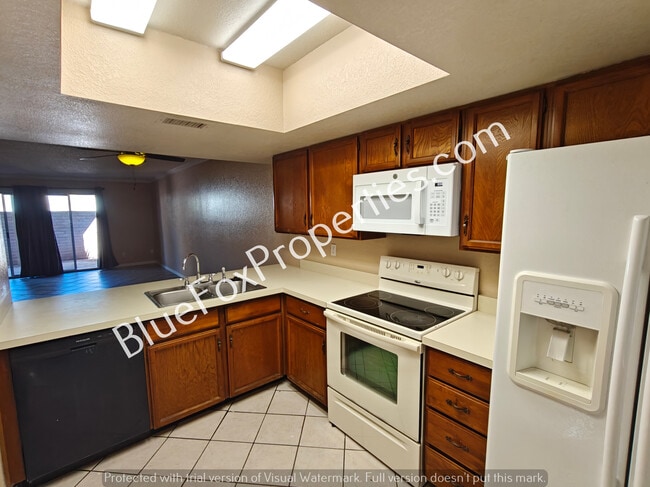 Photo - 2718 W Jennie Ln