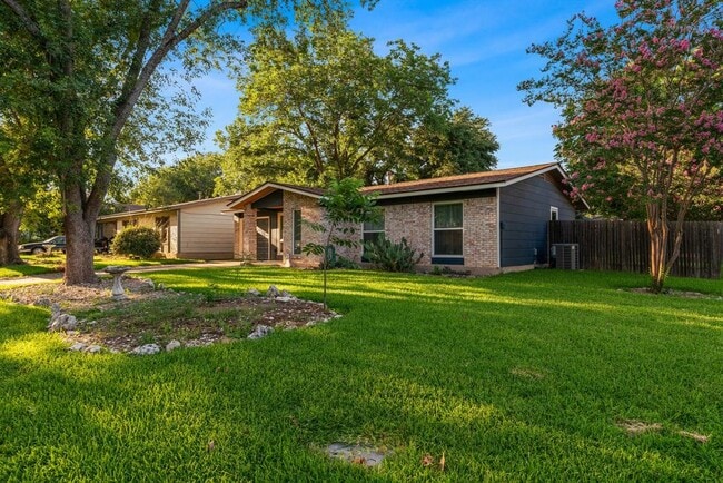 Photo - 508 Harway Ct