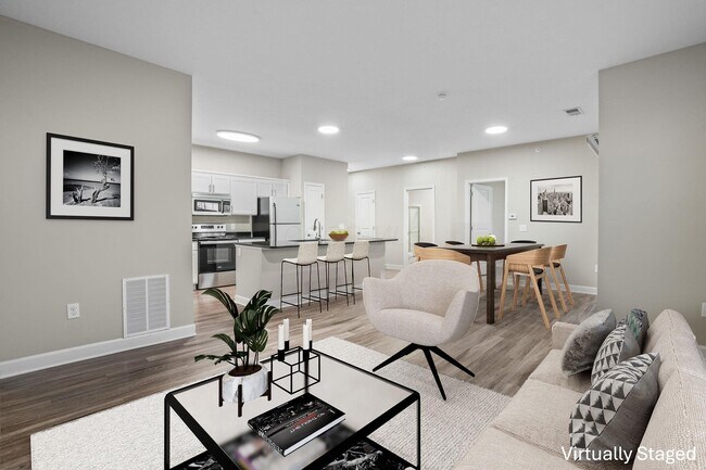 Photo - 5151 Foxtail Pine St