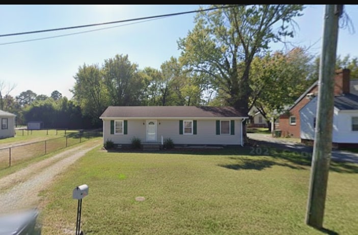 Photo - 1907 Byron St