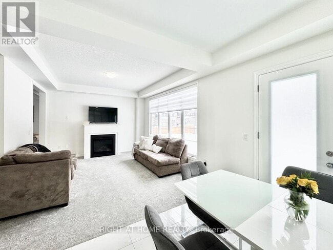 Photo - 79 Calypso Ave