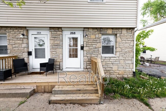 Building Photo - 2818 Vanderberg Ave Rental
