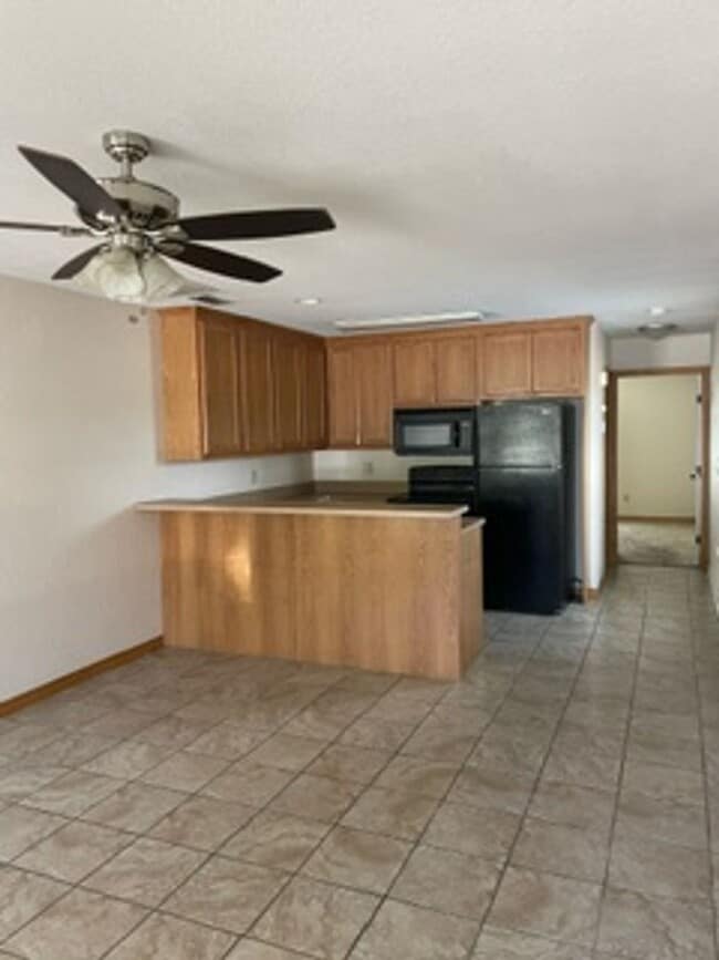 Photo - 1450 McNeil Unit 103
