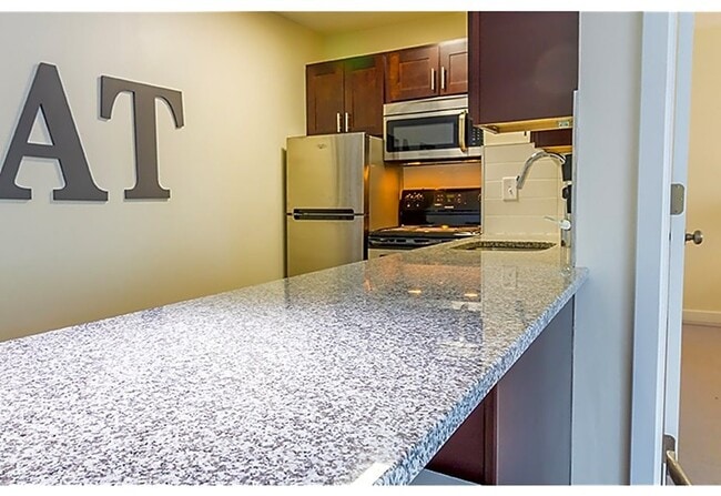 Photo - Thirteen 20 Seven Apartments