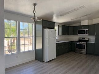 Photo - 20221 Telford Ave