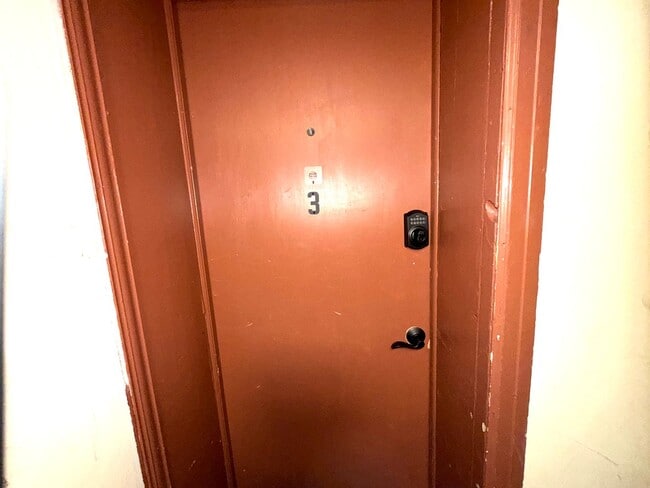 Photo - 4007 Germantown Pike Unit 3