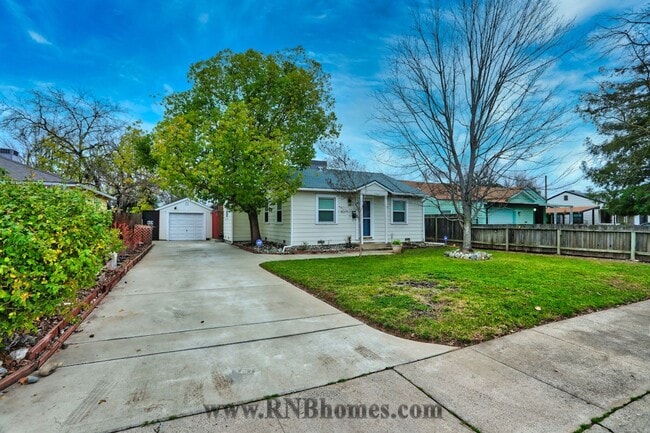Building Photo - 3141 63rd St