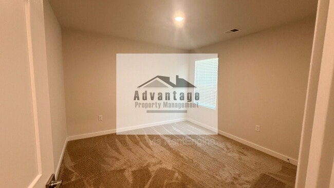 Photo - 181 Weldon Rd