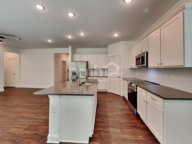 Photo - 5017 Pebble Bridge Wy