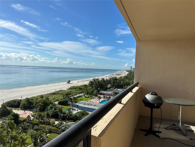 Photo - 2555 Collins Ave Condominio Unidad 1207