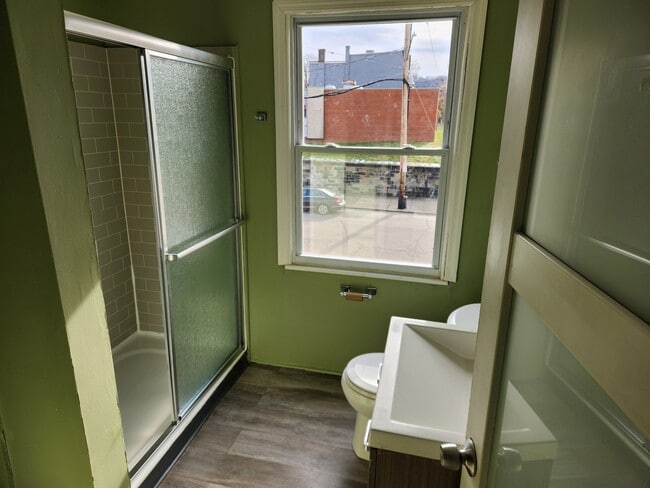 Photo - 1148 N Franklin St