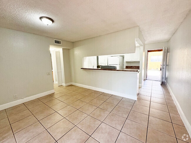 Building Photo - 4501 Treehouse Ln