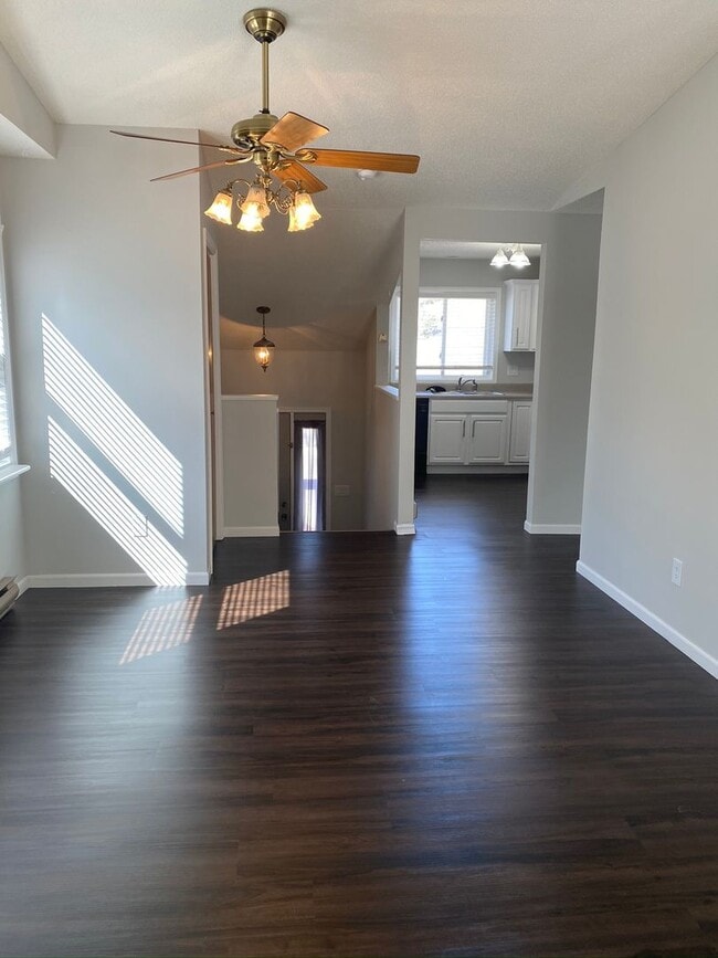 Photo - 3 BEDROOM | 2 BATH | DOUBLE GARAGE | WEST