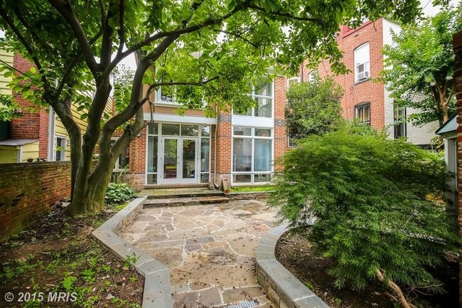 Building Photo - 1421 34th St NW Rental