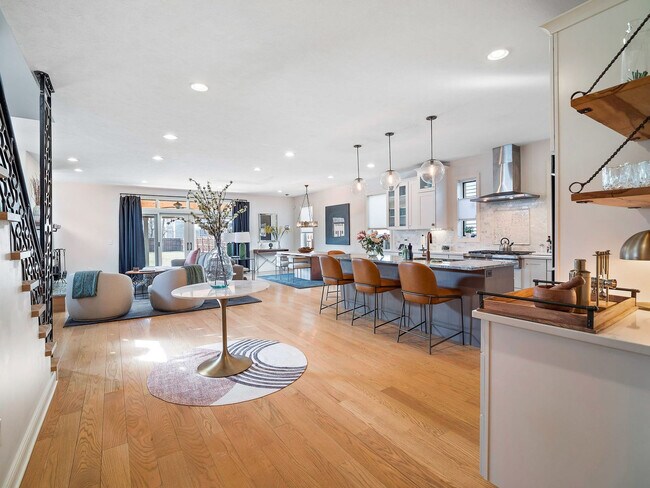 Photo - 2254 W 11th St Unit SI FL2-ID1593906P