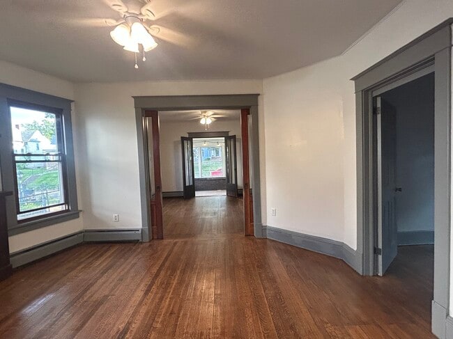 Photo - 1525 11th Ave