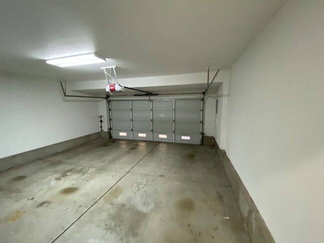 Photo - 3 Bedroom Townhome in gated Corte Bella community!!