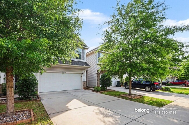 Photo - 439 Tayberry Ln