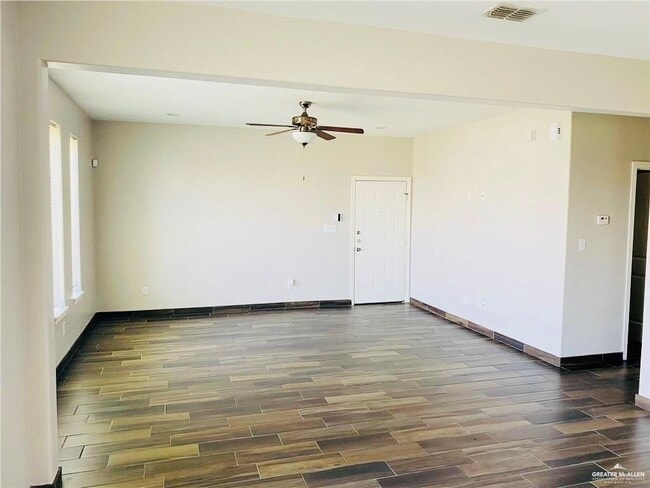 207 Fig Dr Unit 4