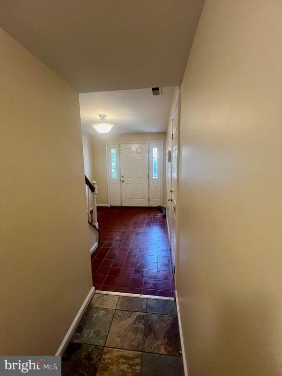 Building Photo - 8008 Broken Reed Ct Rental